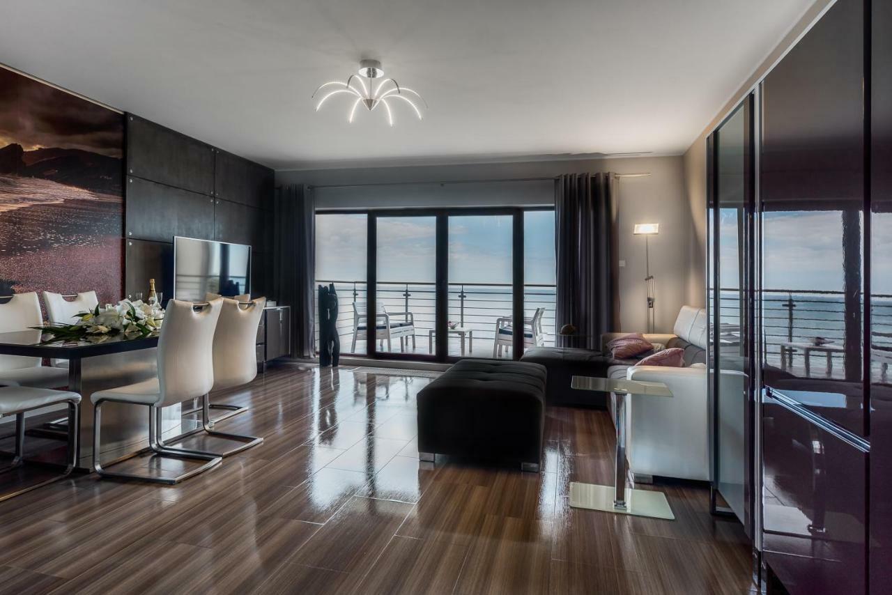 Apartament Superior De Lux - Porta Mare ジブヌベク エクステリア 写真