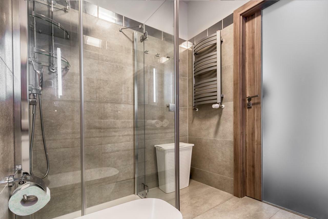 Apartament Superior De Lux - Porta Mare ジブヌベク エクステリア 写真